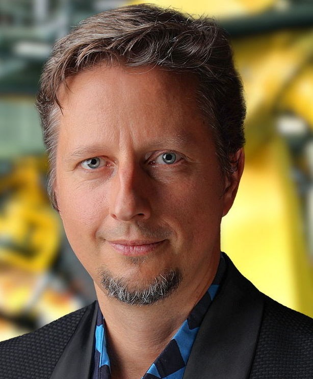 Ronald Mueller - Founder & Managing Director